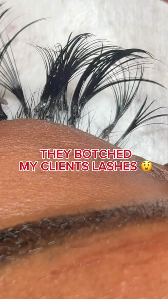 Post 8 by loflashes21 on TikTok (video)
