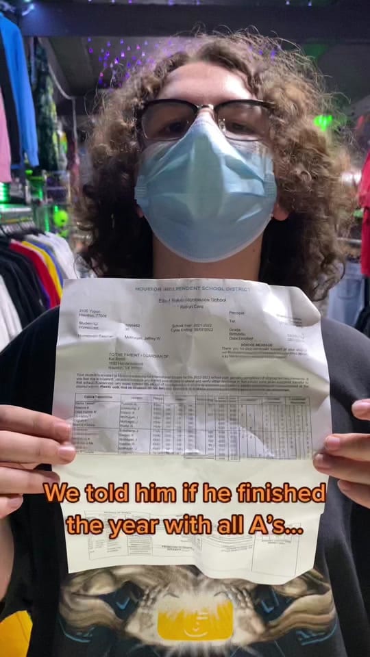 Post 10 by AREA52HTX on TikTok (video)