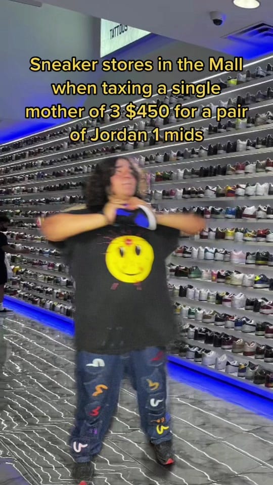 Post 7 by AREA52HTX on TikTok (video)