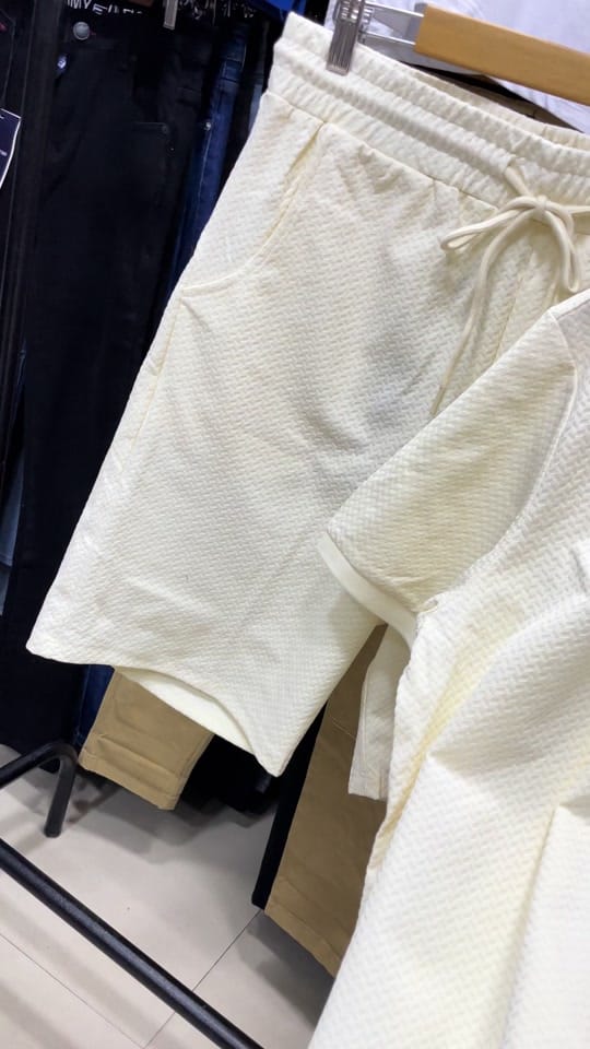 Post 8 by Rossini.store on TikTok (video)