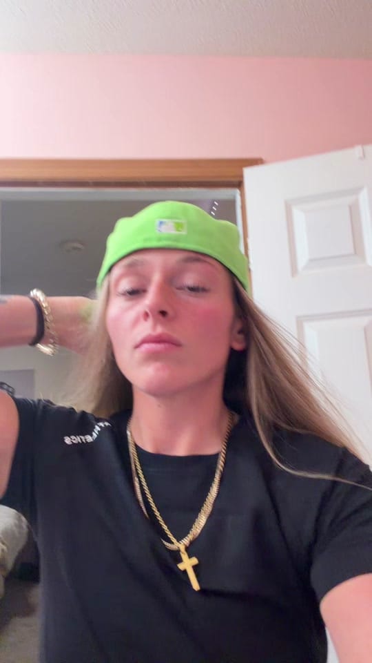 Post 4 by livy on TikTok (video)