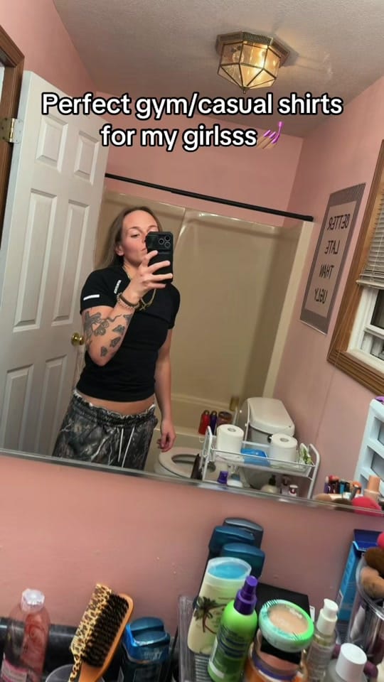 Post 2 by livy on TikTok (video)