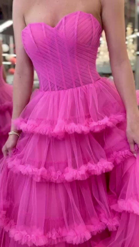 Post 9 by WhatchamaCallit Boutique on TikTok (video)