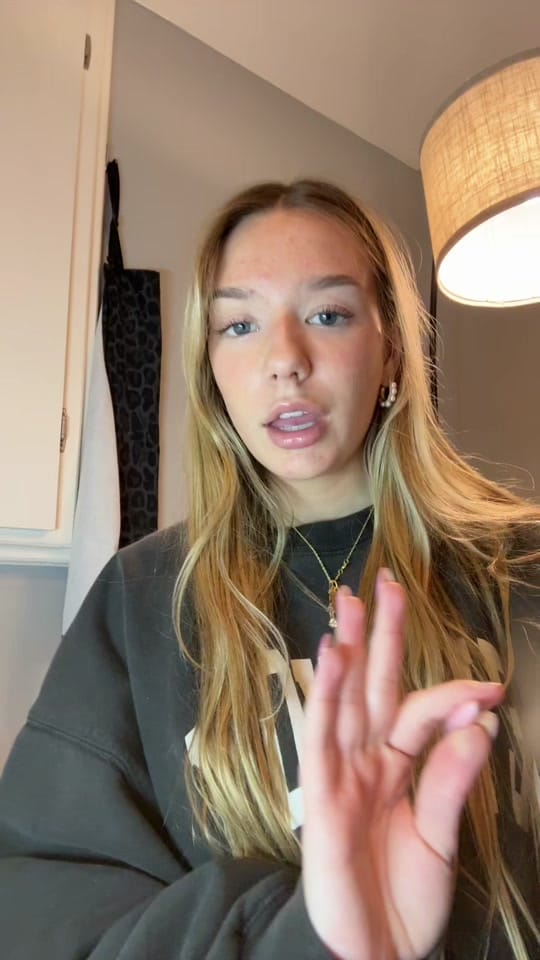Post 7 by kendallnail on TikTok (video)