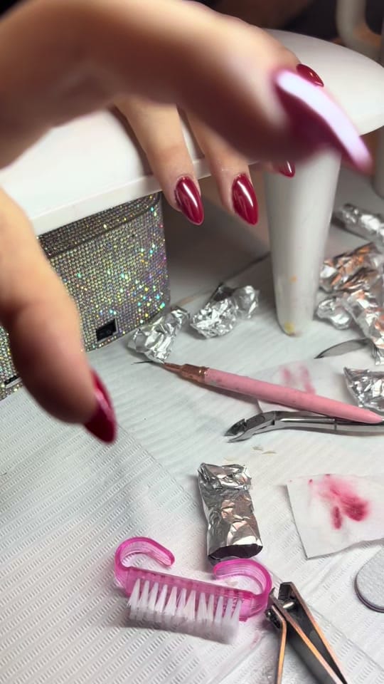 Post 8 by kendallnail on TikTok (video)