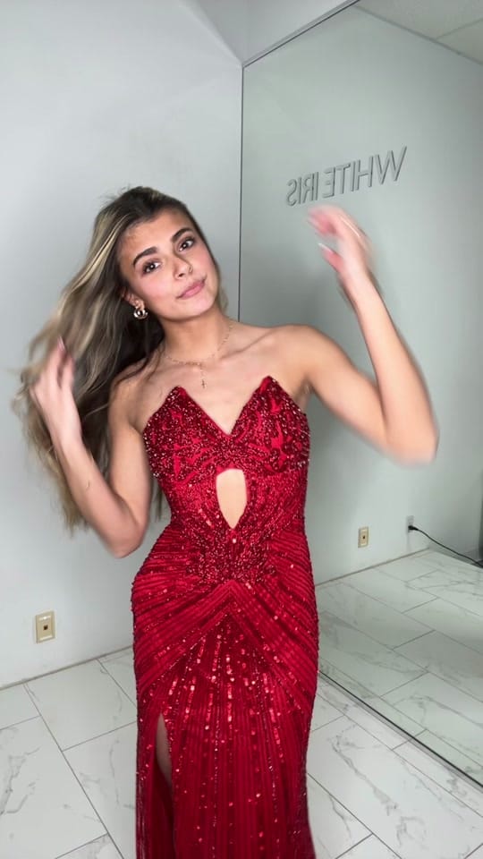Post 9 by whiteirisdress on TikTok (video)