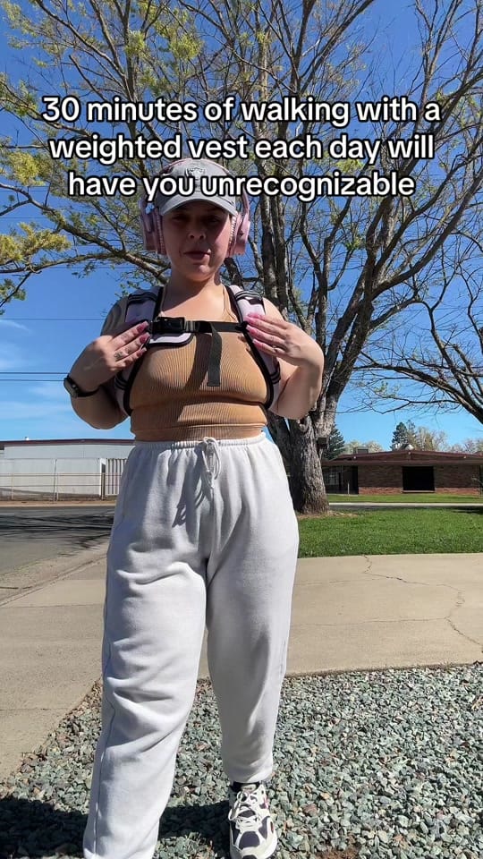 Post 5 by WHOSTHATGIRLXO on TikTok (video)