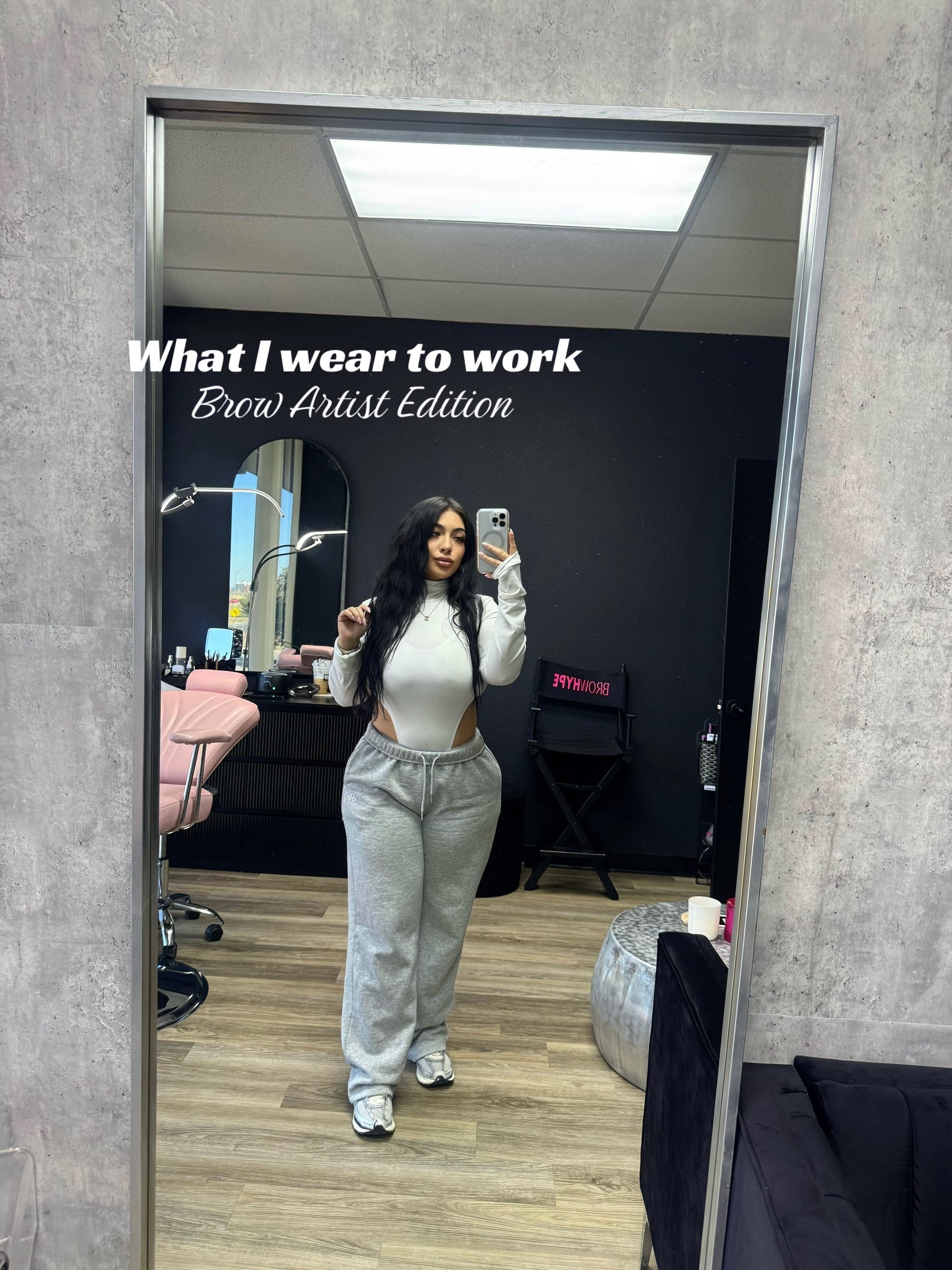 Post 6 by BrowsXZoey on TikTok (video)