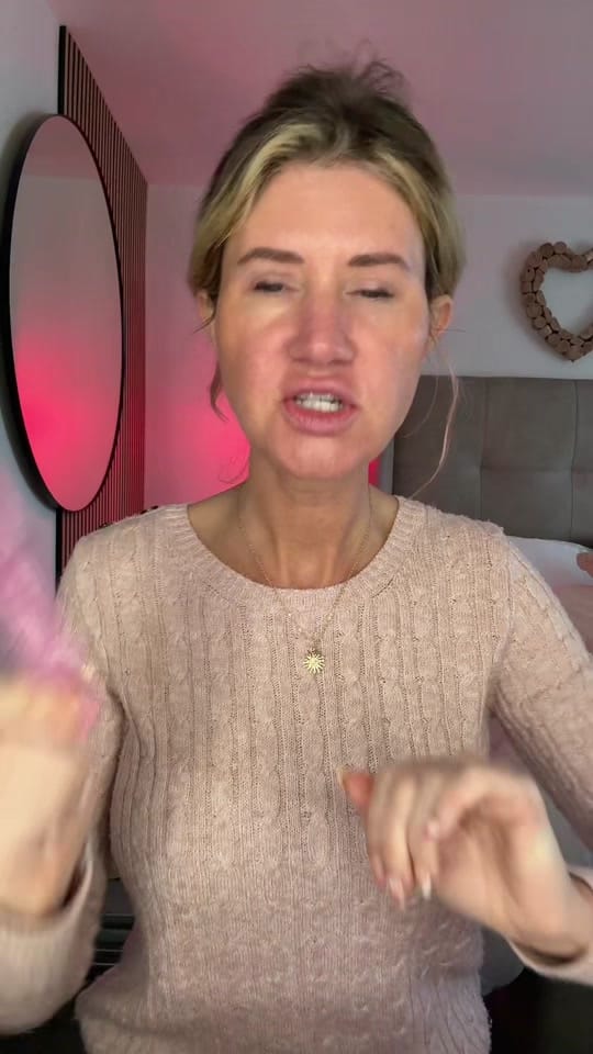 Post 7 by sarahnicshomesecret on TikTok (video)