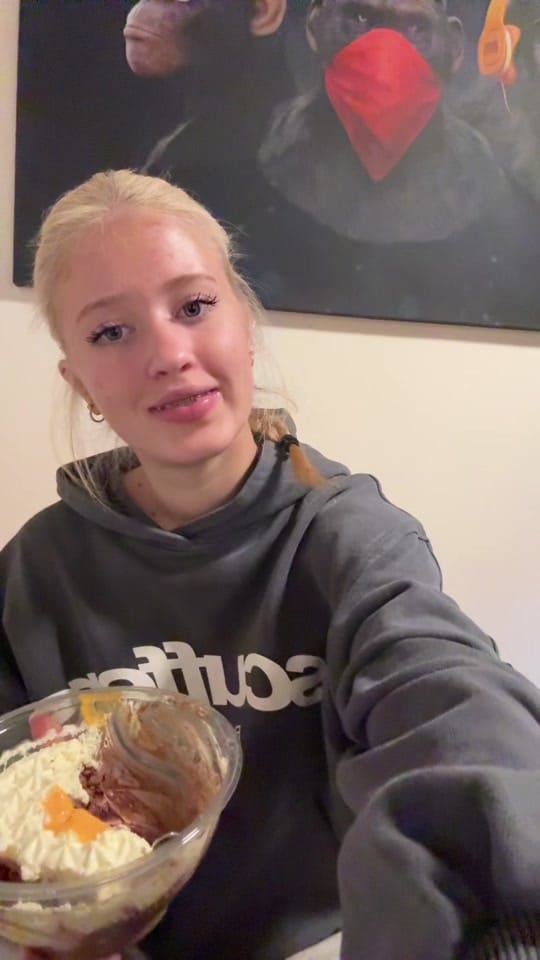 Post 3 by sarahnicshomesecret on TikTok (video)