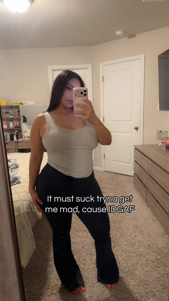 Post 6 by itsslynnettee on TikTok (video)