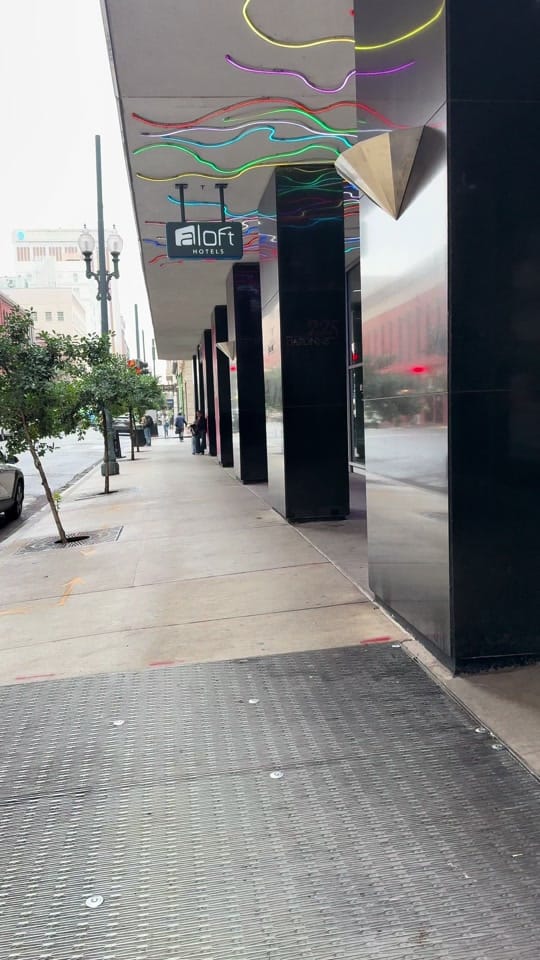 Post 4 by Mikia Rich on TikTok (video)