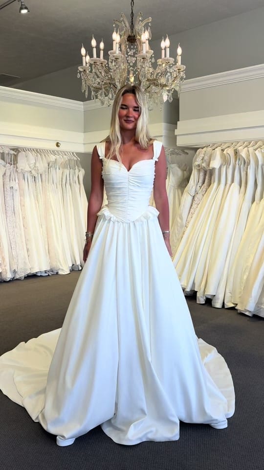 Post 1 by The Brides’ Shop on TikTok (video)