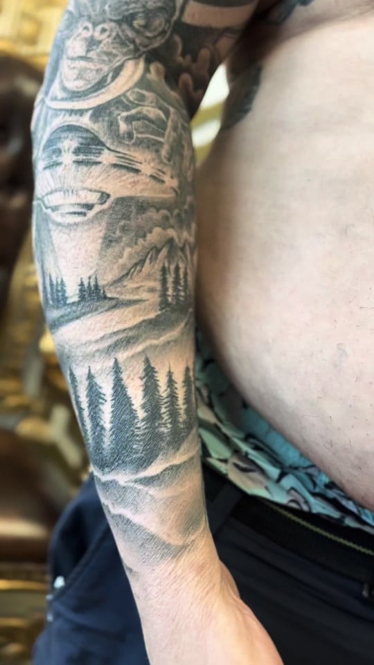 Post 4 by luitattoo.ak on TikTok (video)