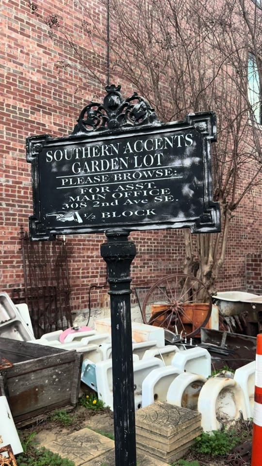 Post 1 by Southern Accents on TikTok (video)