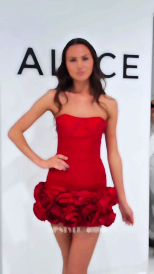 Post 8 by ALYCE Paris on TikTok (video)