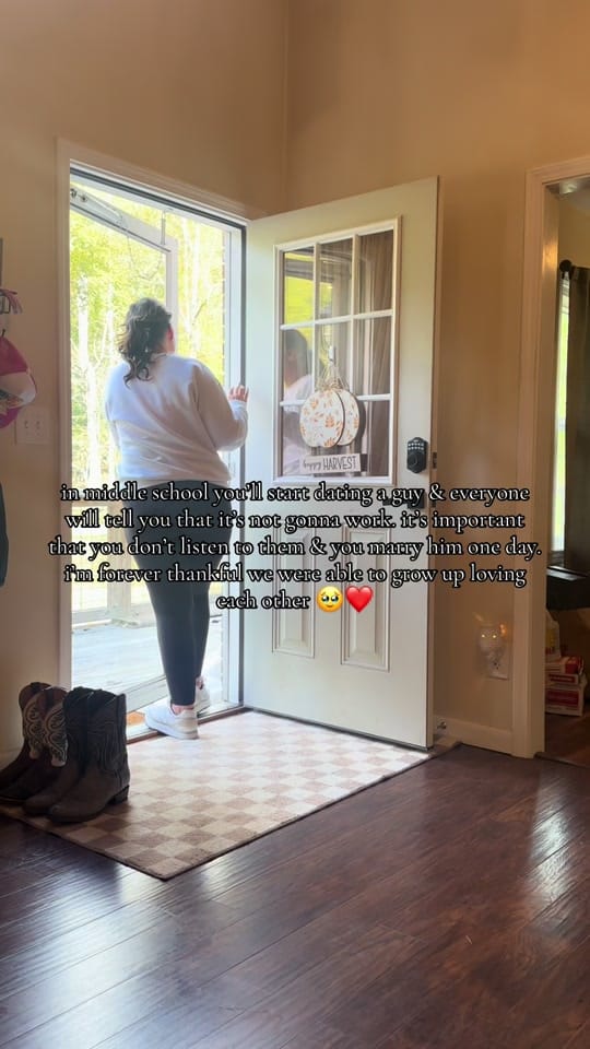 Post 1 by caylyn gray 💐🦆🪩💌 on TikTok (video)