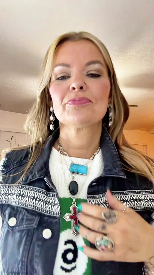 Post 8 by Kristin 🌺 on TikTok (video)