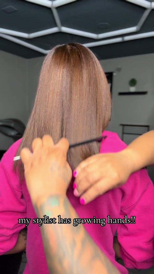 Post 1 by itsthebarbHER on TikTok (video)