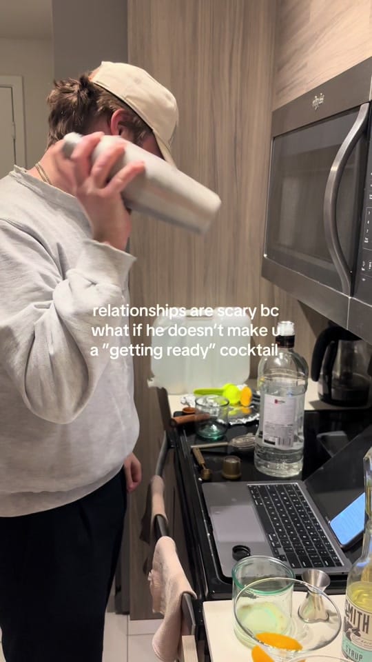 Post 10 by Frida | FL🍊🌴 on TikTok (video)