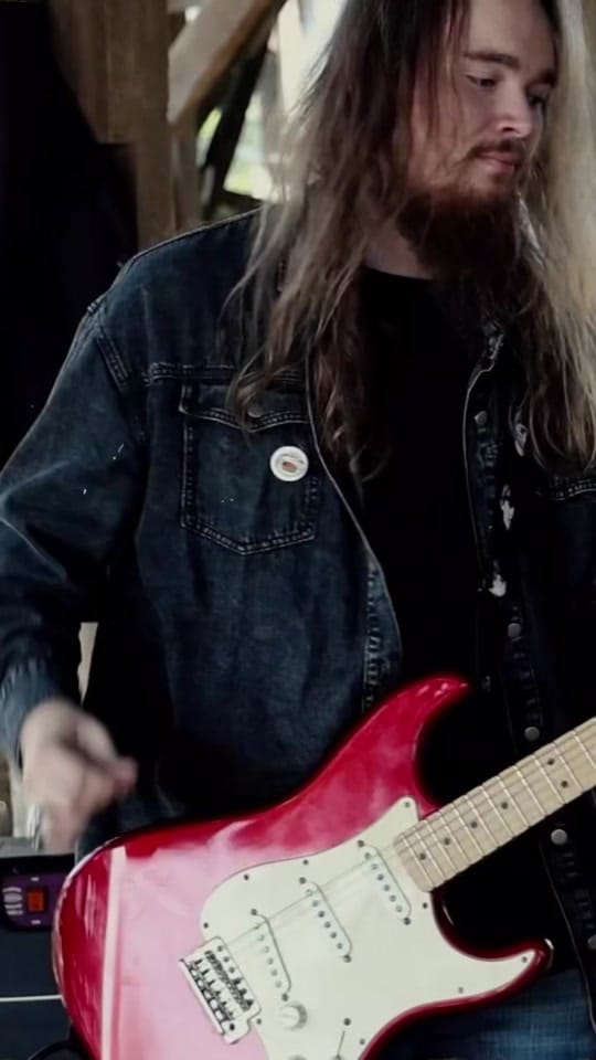 Post 2 by Jeb Brown Productions on TikTok (video)