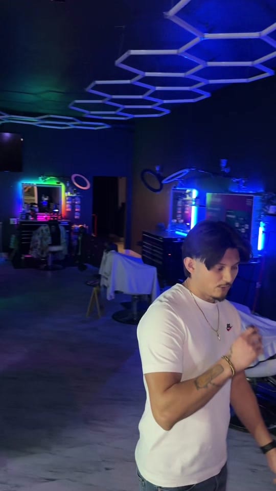 Post 4 by Jose In The Cut 💈 on TikTok (video)