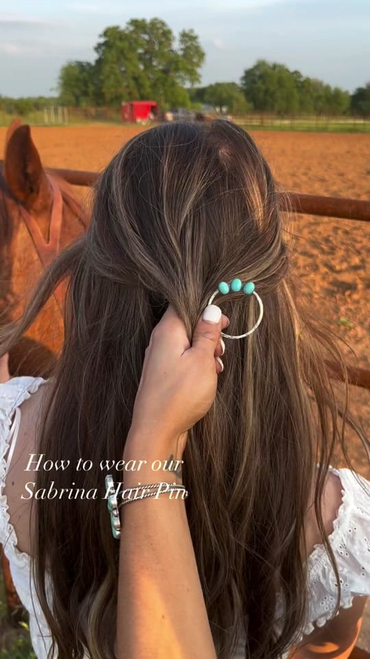 Post 10 by CH Designs Custom Jewelry on TikTok (video)