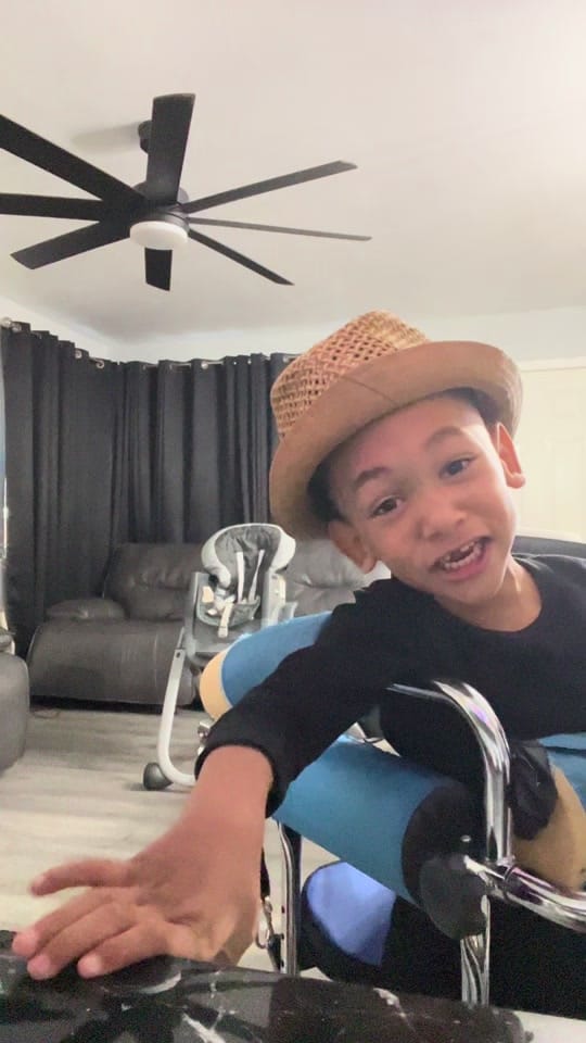 Post 3 by 🍾 DTX bottle girl on TikTok (video)