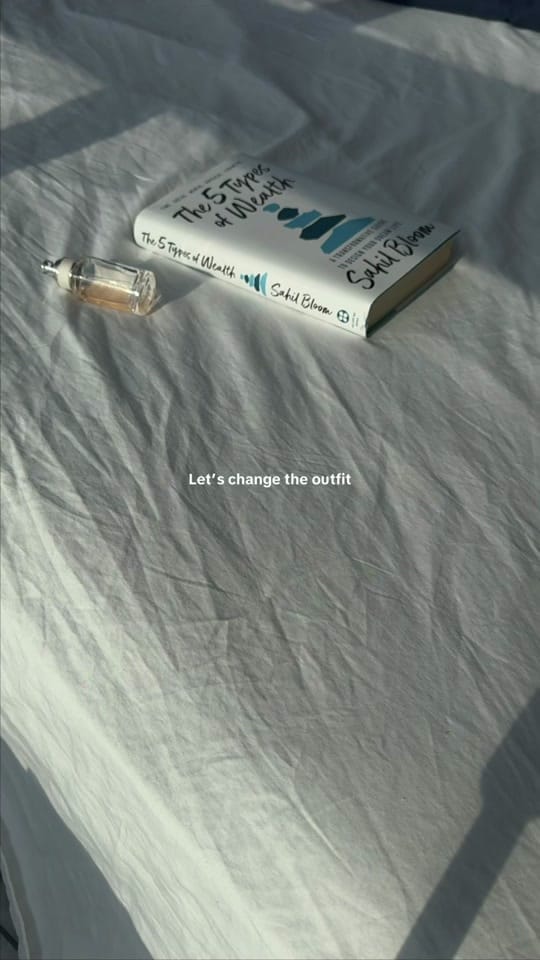 Post 2 by Oli on TikTok (video)