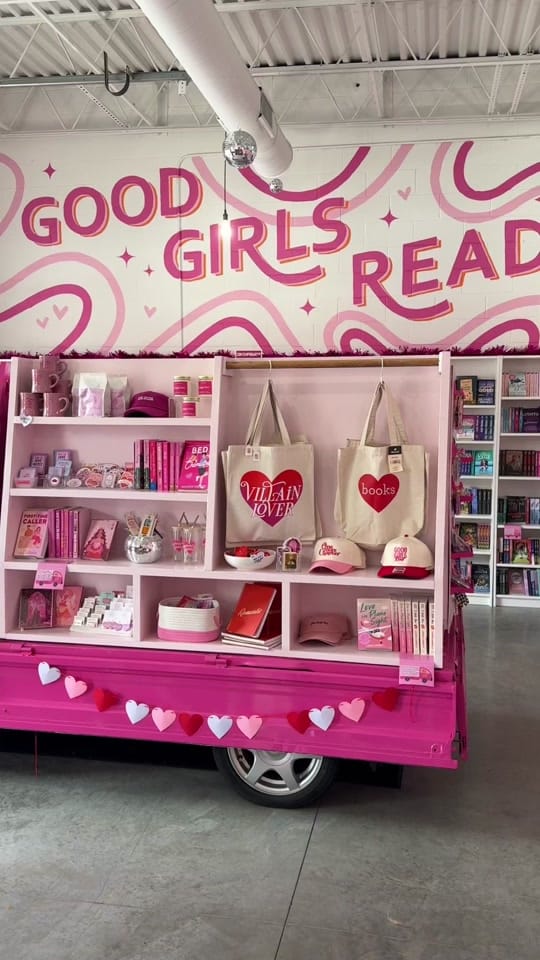 Post 5 by Good Girl Books on TikTok (video)
