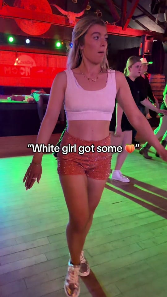 Post 5 by Karlz🕺 on TikTok (video)