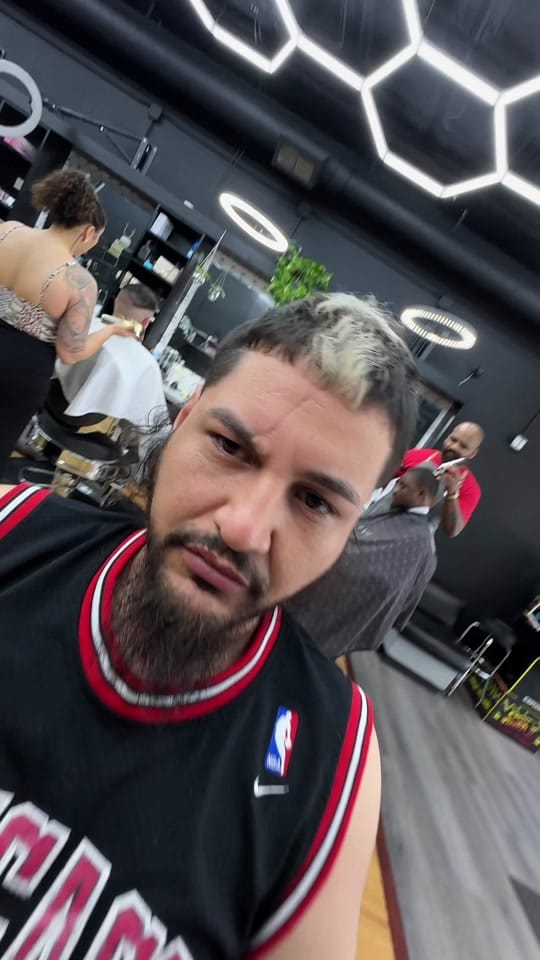 Post 3 by Chicago Barbers on TikTok (video)