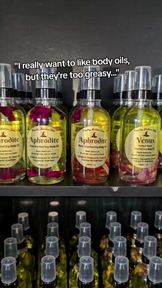 Post 4 by Peachy Hollow 🍑 on TikTok (video)