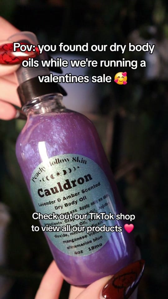 Post 6 by Peachy Hollow 🍑 on TikTok (video)