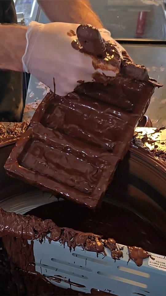 Post 10 by Dubai Chocolate USA on TikTok (video)