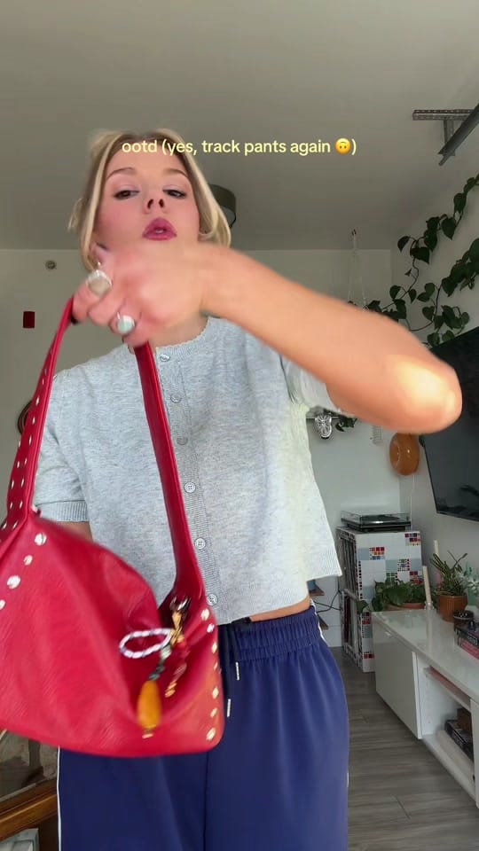 Post 8 by ✶ NIKI NASH ✶ on TikTok (video)