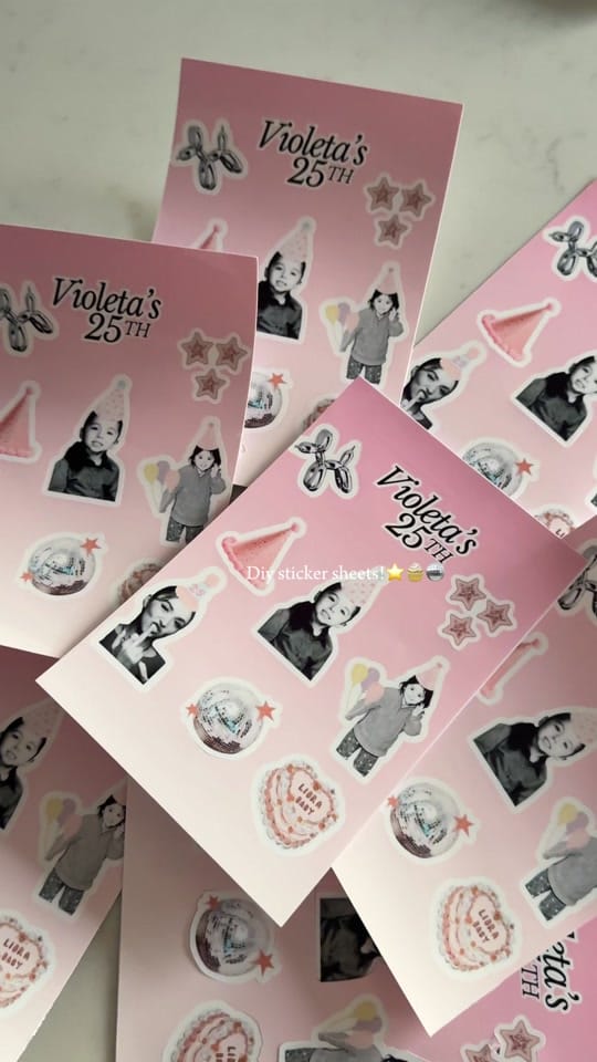 Post 8 by Valeria Helena on TikTok (video)