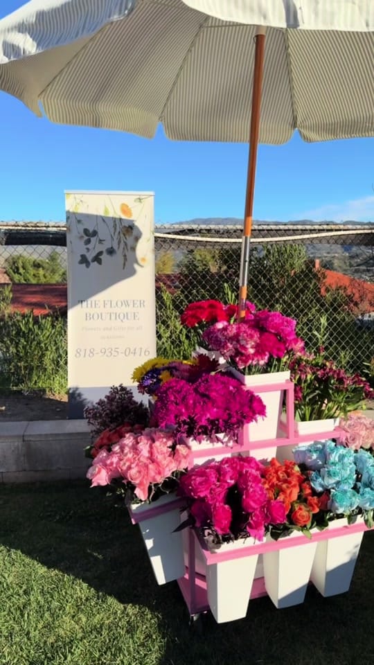 Post 4 by The Flower Boutique on TikTok (video)