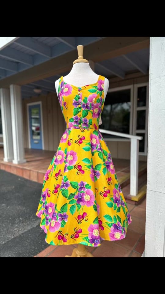 Post 1 by Broadway Pinups on TikTok (video)