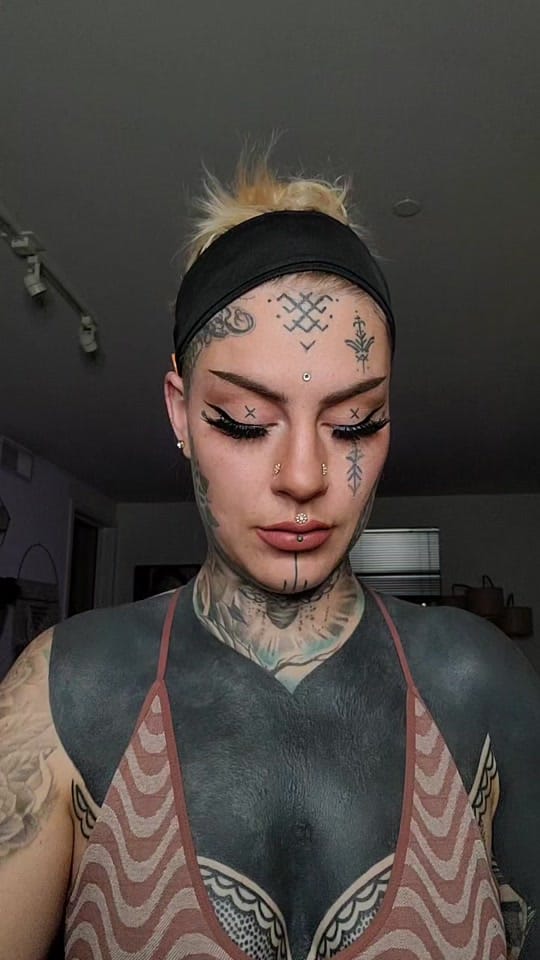 Post 10 by Sarah eliz on TikTok (video)