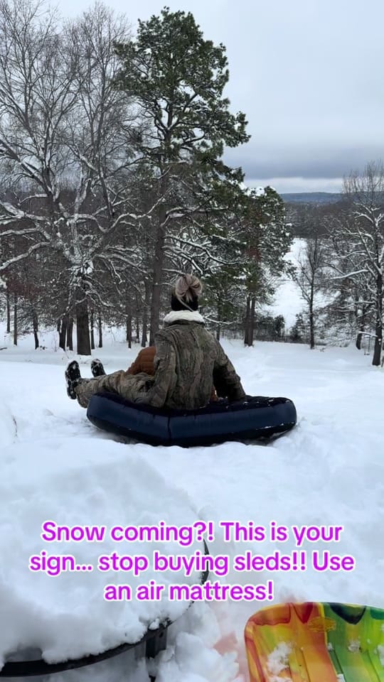 Post 6 by Courtney Bradley on TikTok (video)