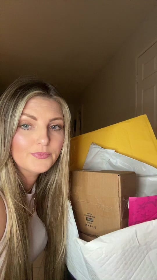 Post 7 by Casey | San Diego Hairstylist on TikTok (video)