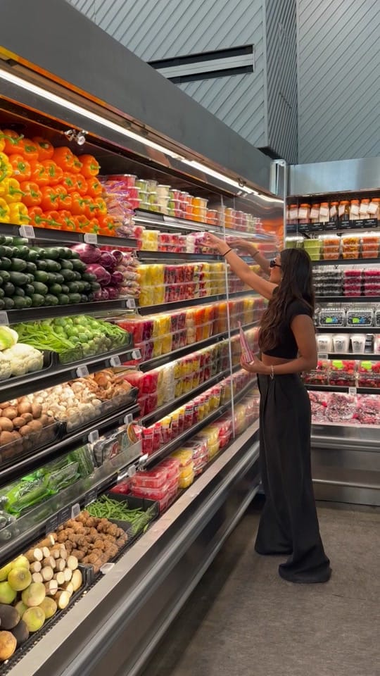 Post 5 by SoSweet.la on TikTok (video)