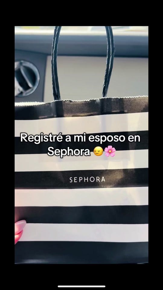Post 8 by MARI LONDONO🌸 on TikTok (video)