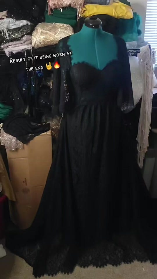 Post 2 by Sew Romantic Designs on TikTok (video)