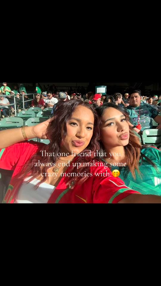 Post 1 by Yessi’s | LIFE on TikTok (video)