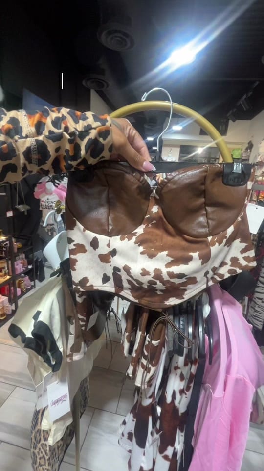 Post 5 by LagorgeousXStyles on TikTok (video)