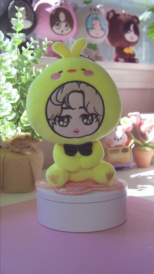 Post 5 by MalvaEly on TikTok (video)