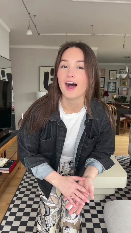 Post 5 by J U L I A on TikTok (video)