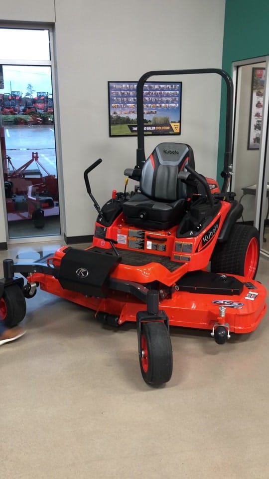 Post 10 by Kubota Kyle on TikTok (video)